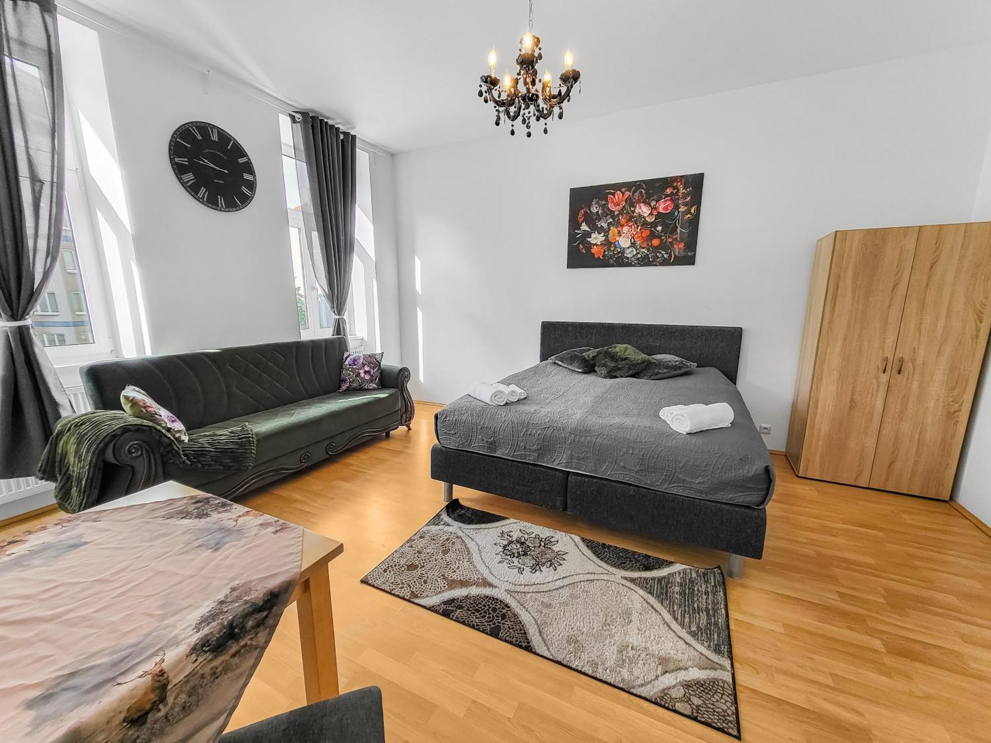Elegant Three-Bedroom Suite Wiedeń Zewnętrze zdjęcie