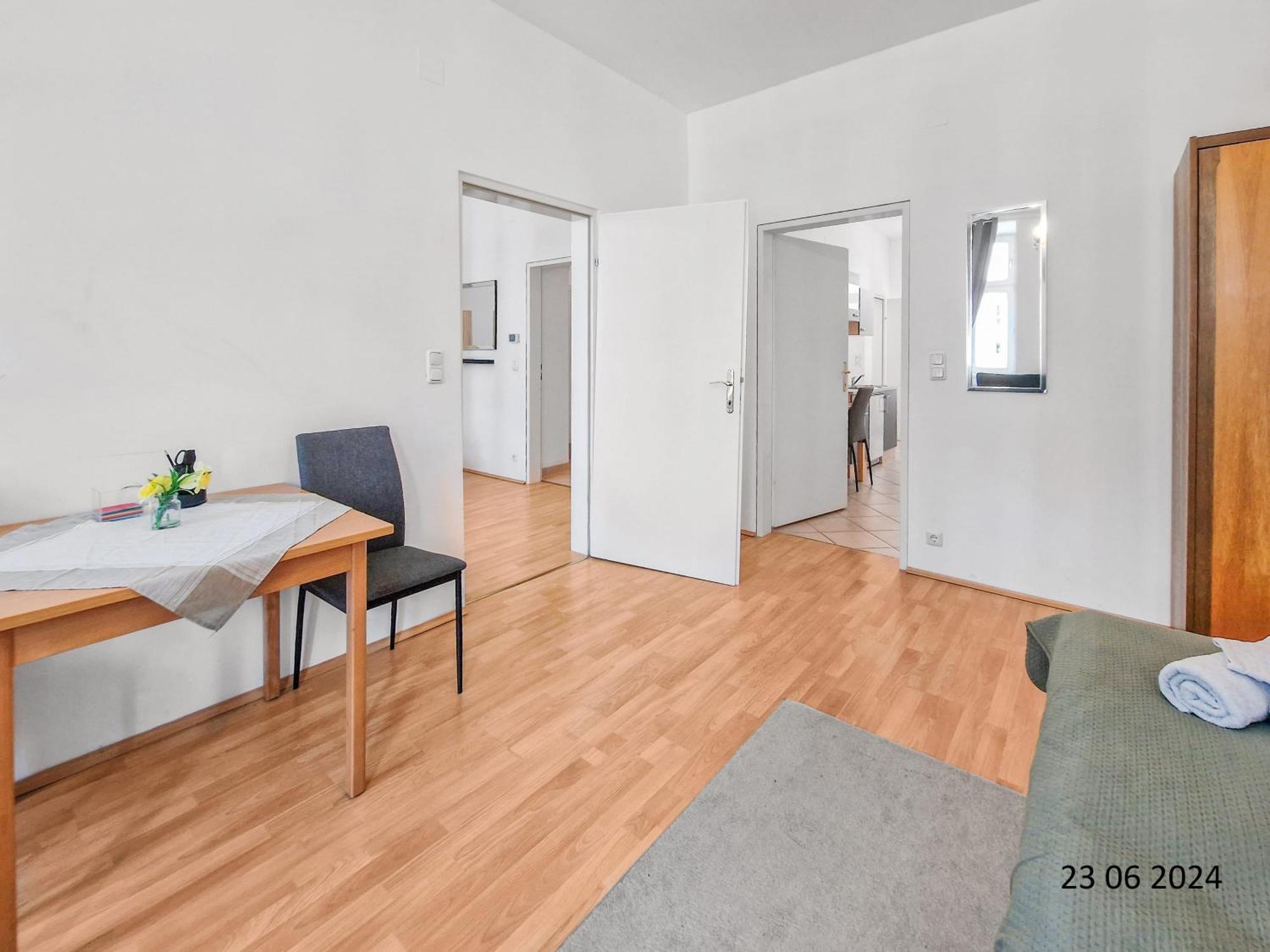 Elegant Three-Bedroom Suite Wiedeń Zewnętrze zdjęcie