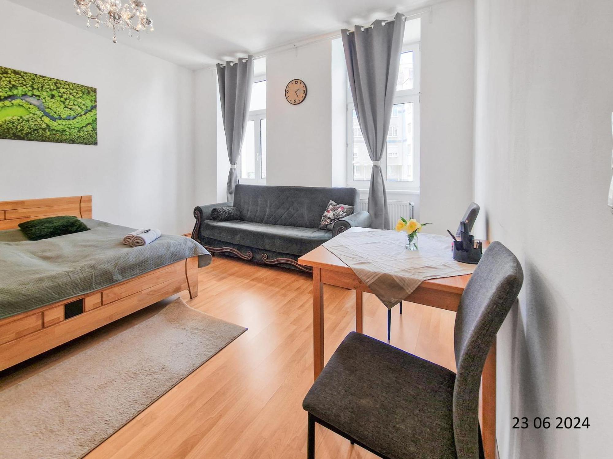 Elegant Three-Bedroom Suite Wiedeń Zewnętrze zdjęcie